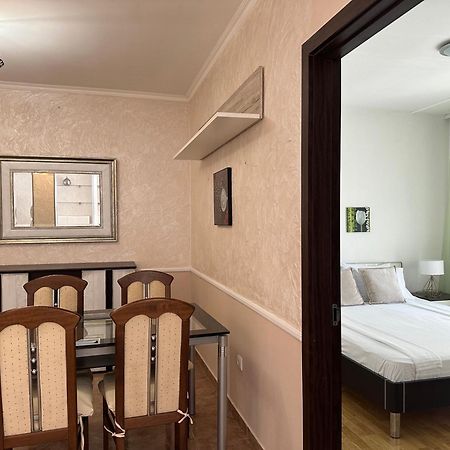 Sun Village Aparthotel Herceg Novi Exterior foto