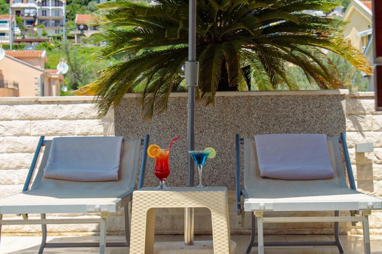Sun Village Aparthotel Herceg Novi Exterior foto