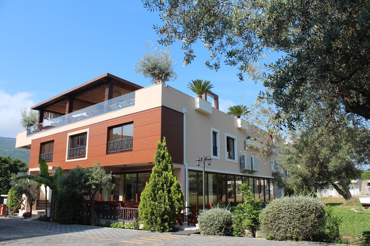 Sun Village Aparthotel Herceg Novi Exterior foto